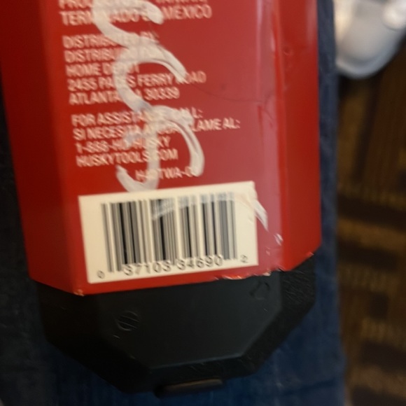 Husky backpack- 1/4 inch drive torque wrench, 12 V chargeable cordless ratchet - Picture 9 of 15